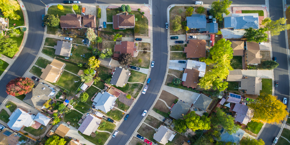 Neighborhood in Houston Texas with homes in foreclosures and tax foreclosure.